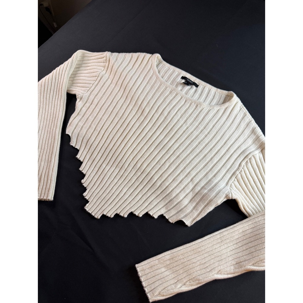 Forever 21 Cream Ribbed Knit Handkerchief Hem Cropped Sweater Womens Large - Picture 1 of 7